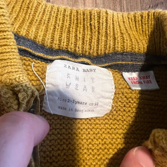 Zara crew knit sweater 2/3Y - Picture 2 of 3